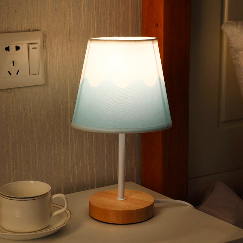 Scandinavian wooden Stella bedside lamp